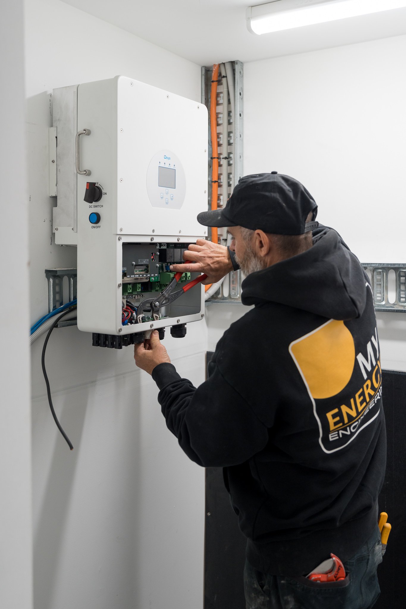 commercial solar system deye inverter