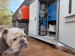 site supervisor off grid power installation