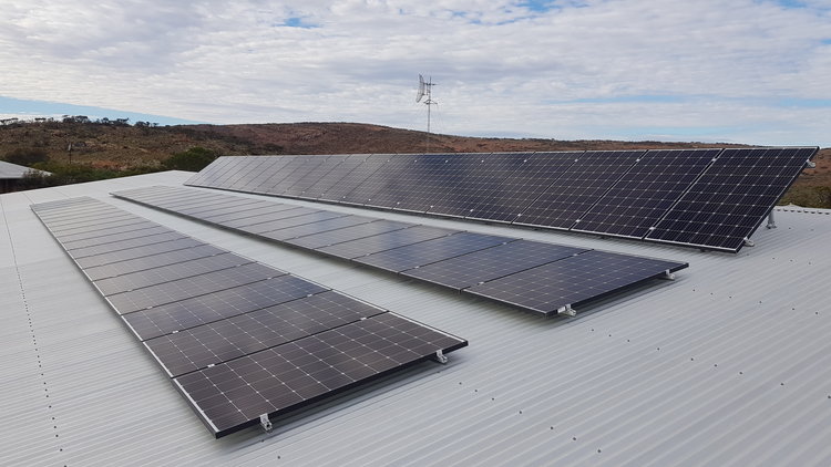 Solar Panel Roof Array