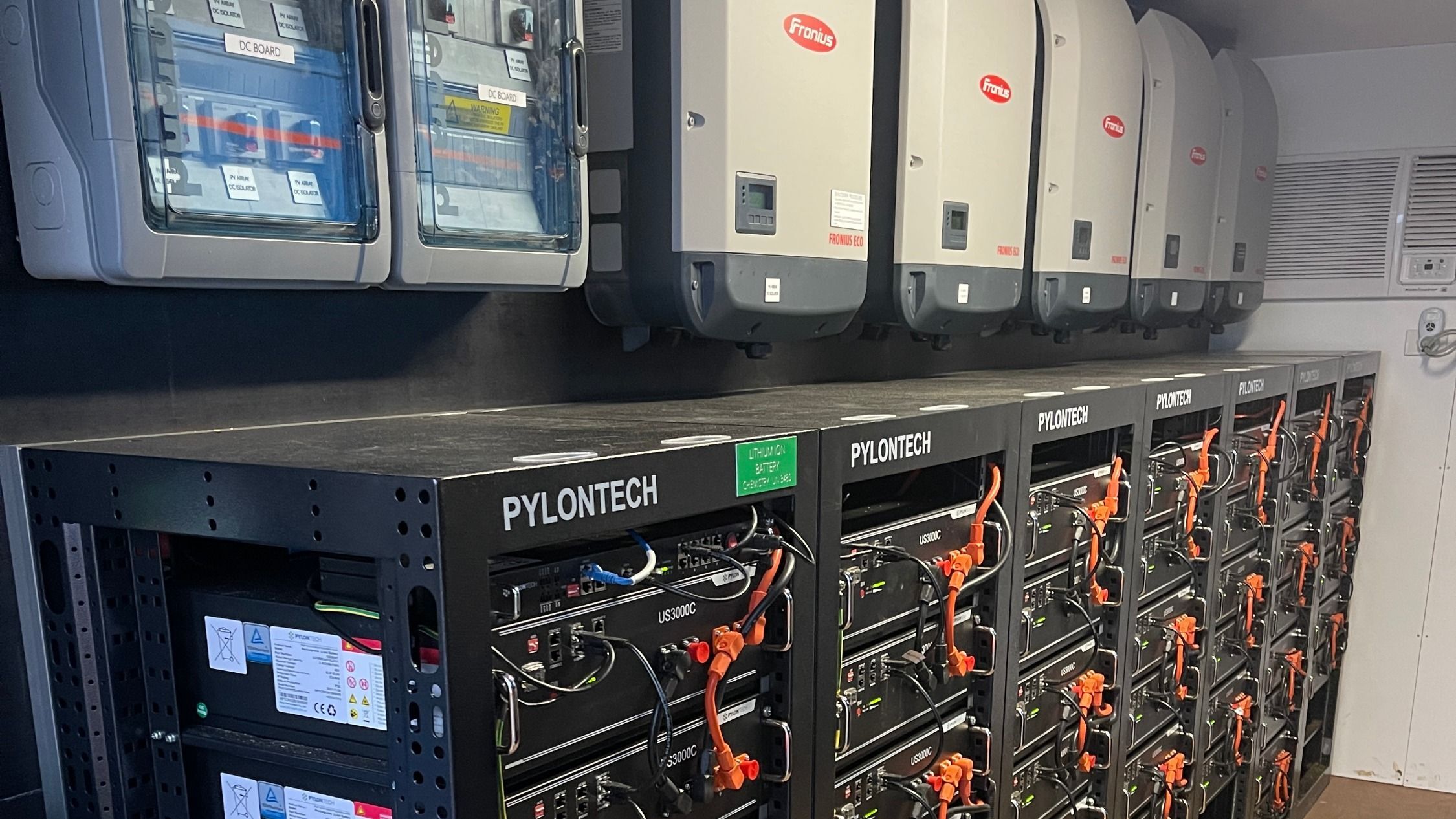 79e03c_96ed506ec3b247d895f3c9afedfb1fe1~mv2