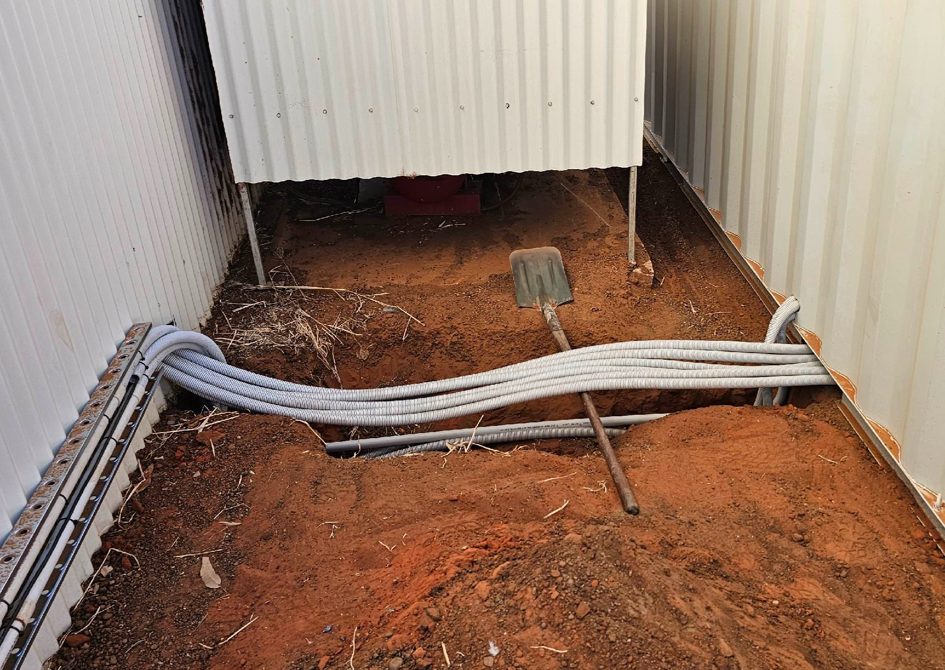 Off Grid Power System Built for the Outback~mv2