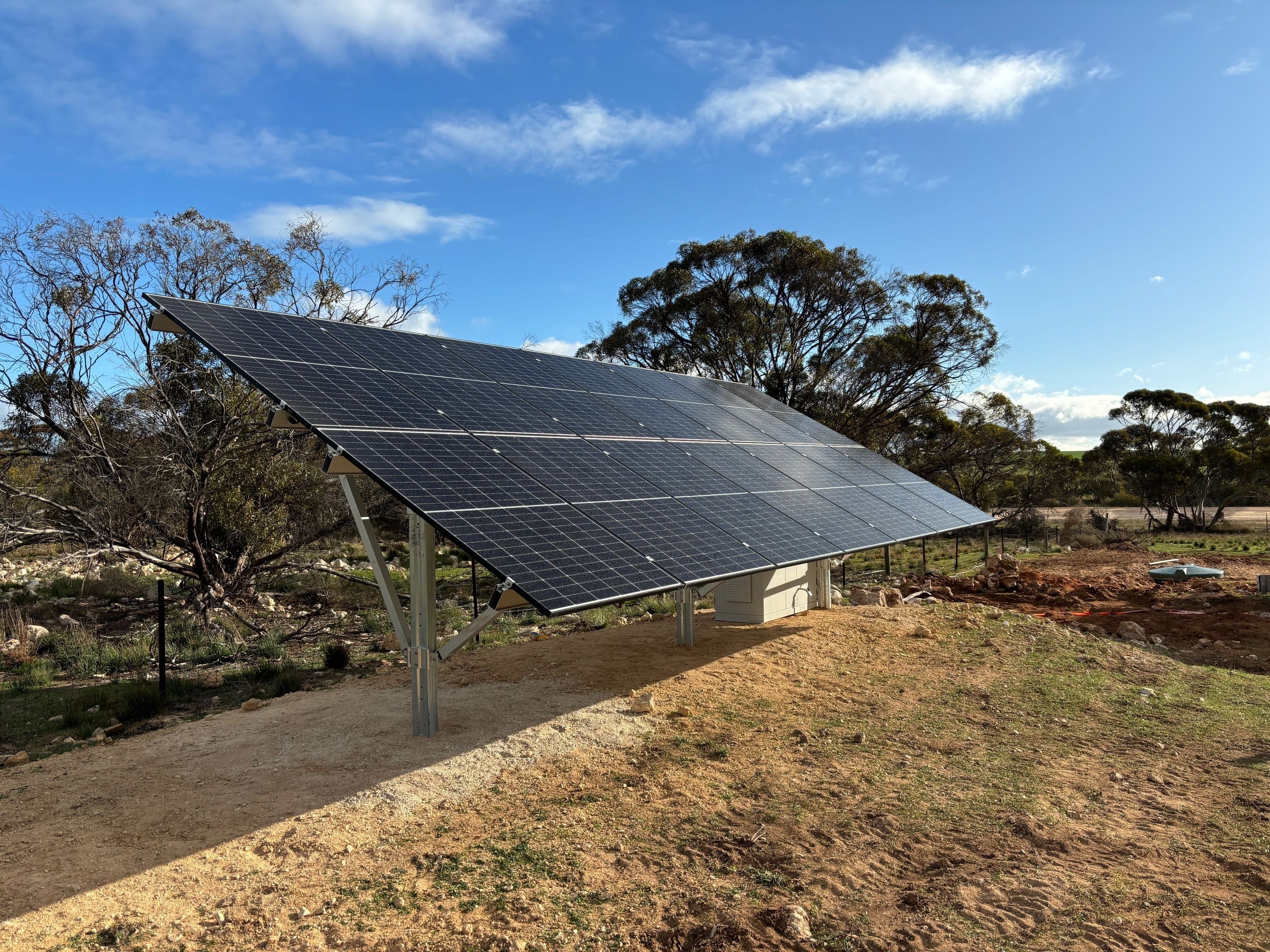 Off-grid Power System, Wynarka SA