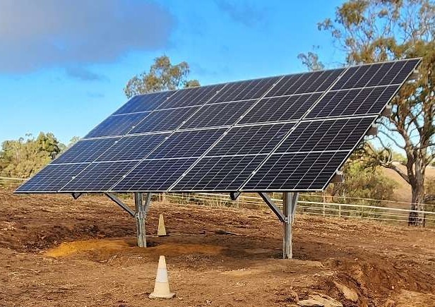 Off-grid Power for a New Flat in Brukunga, South Australia.