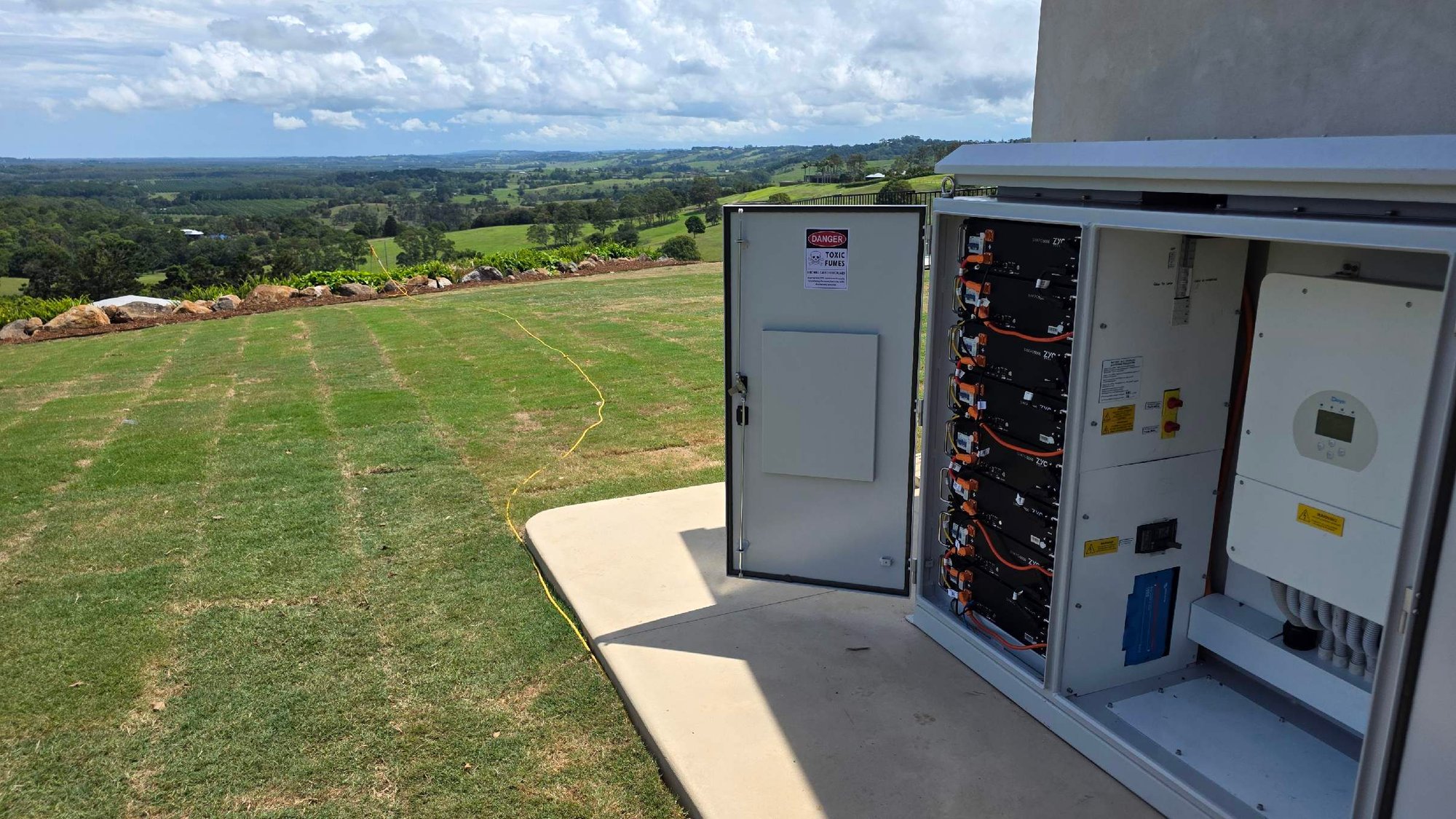 off grid power system al8 cabinet byron bay new south wales