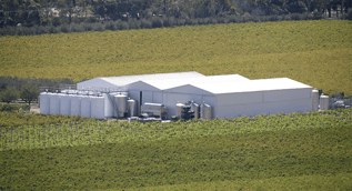 hedonist winery commercial solar and battery system