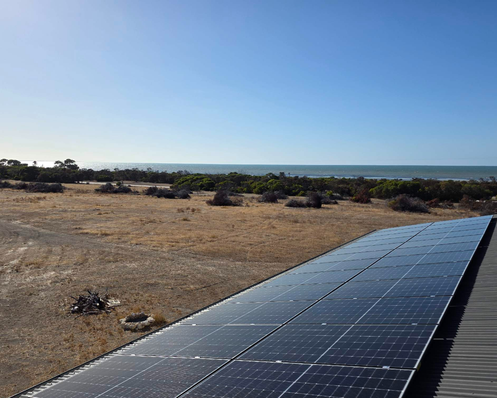 Roof Mount Solar For Stand Alone Power System