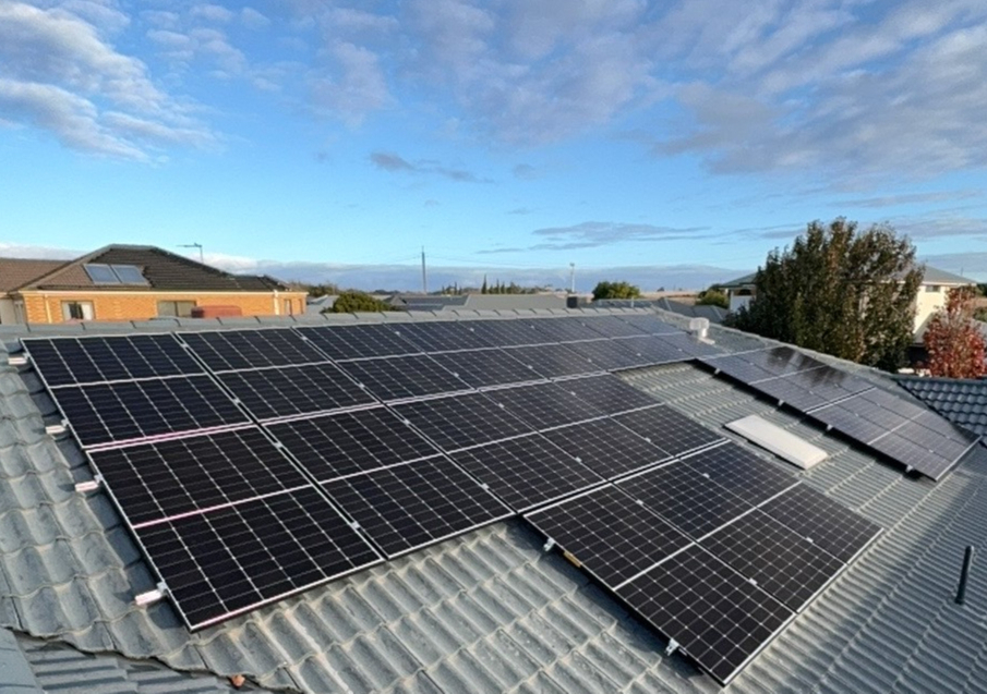 Home Solar and Battery System - Hallett Cove, South Australia.